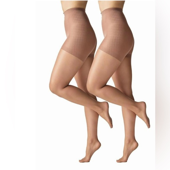 silk impressions Other - NWT 2 pair medium pantyhose cocoa 30 denier 1763